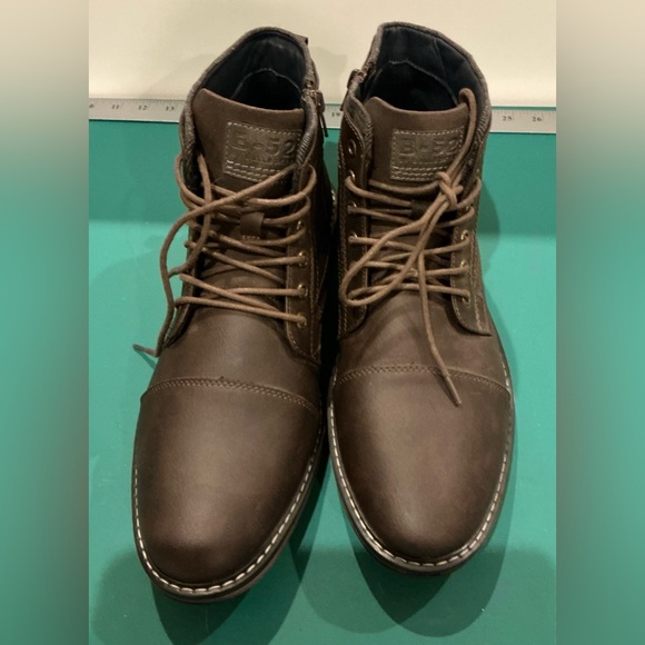 B-52 By Bullboxer Men's Bennington Brown Boots NWOB Size 12 - Picture 2 of 10